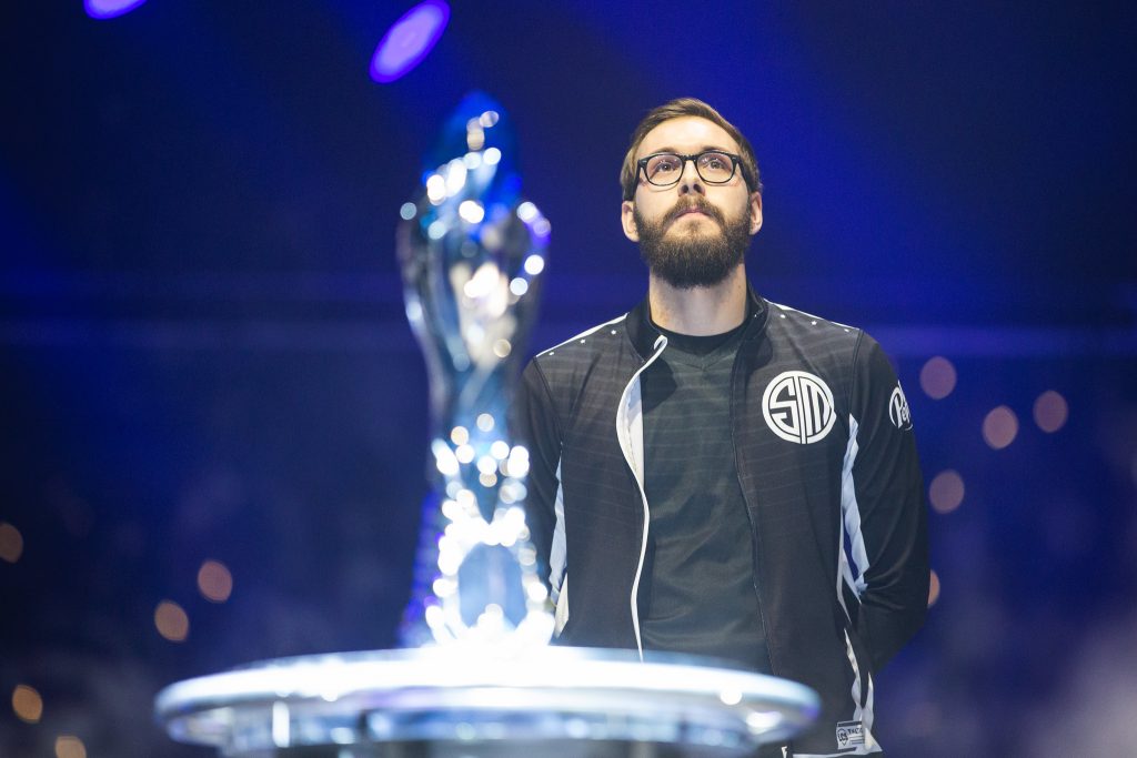 Bjergsen na finále LCS Spring 2019
