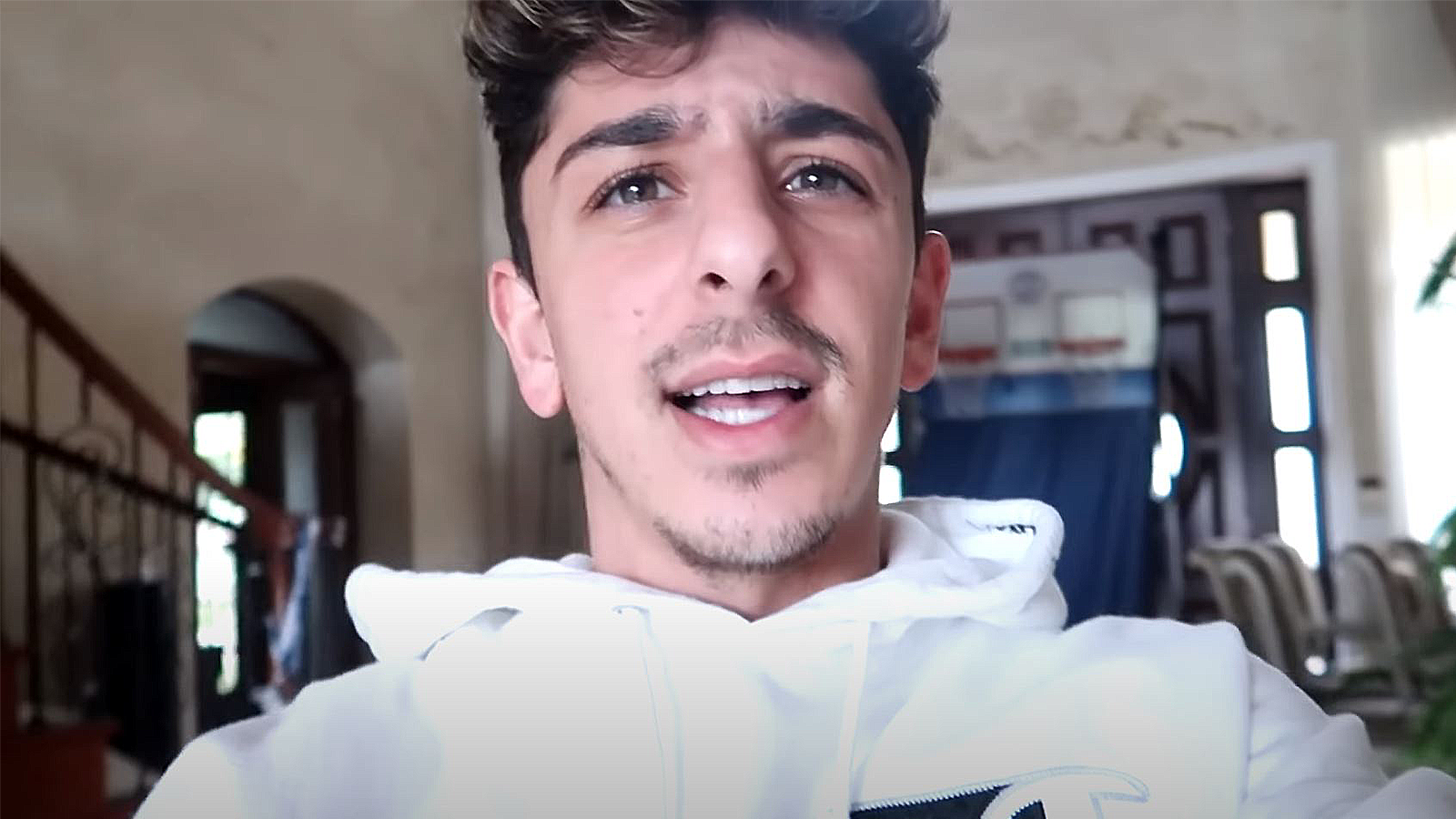 Faze Rug Scared After Fan Shows Up At His Home Dexerto