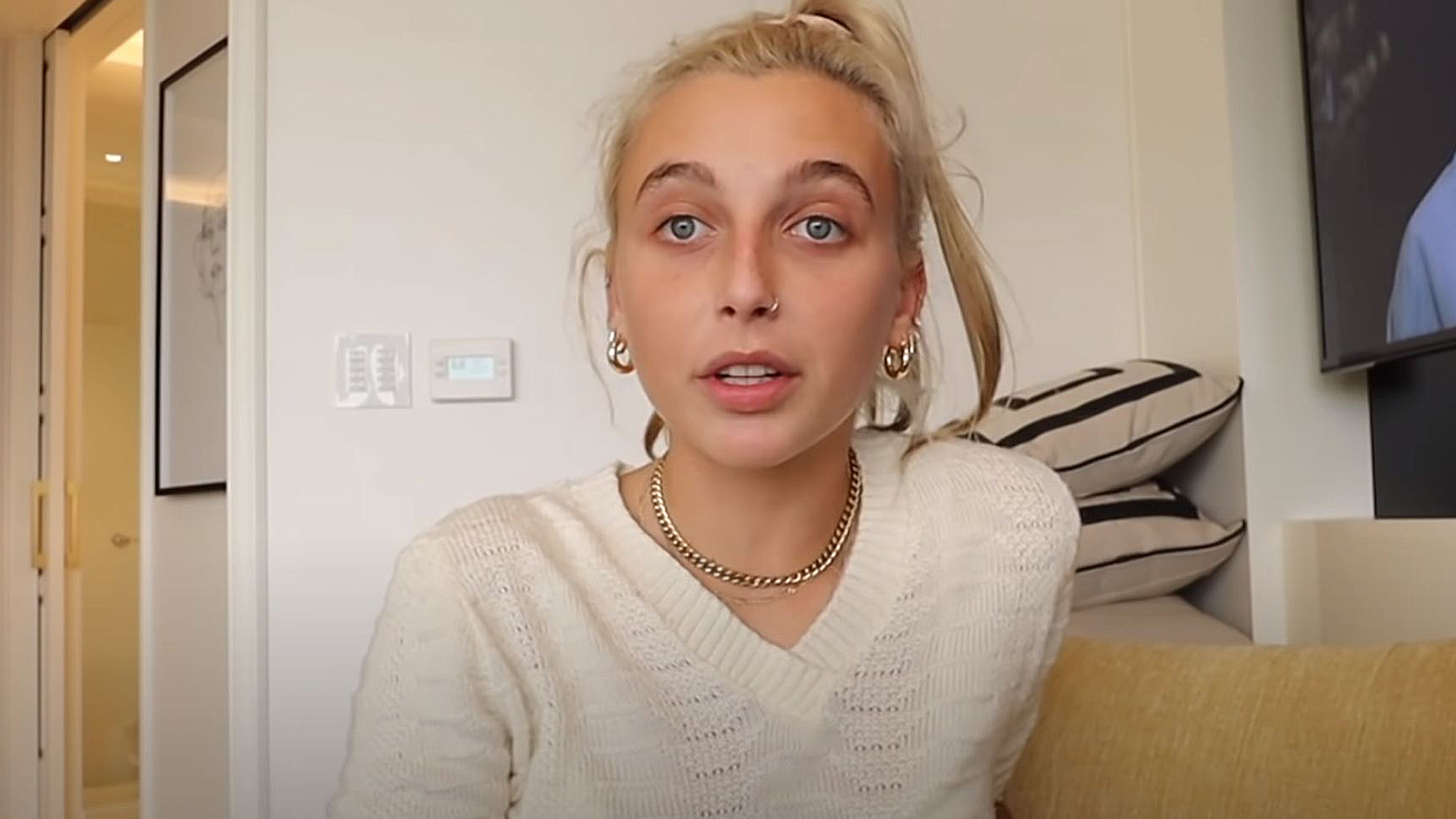 Emma Chamberlain and Musician Boyfriend Role Model Split Up After 3 Years  Together: Report