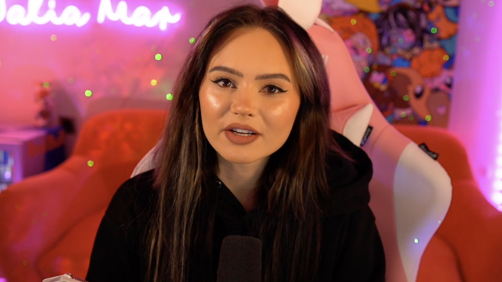Talia Mar mocks “gross” Twitch viewers over her most-viewed clips - Dexerto