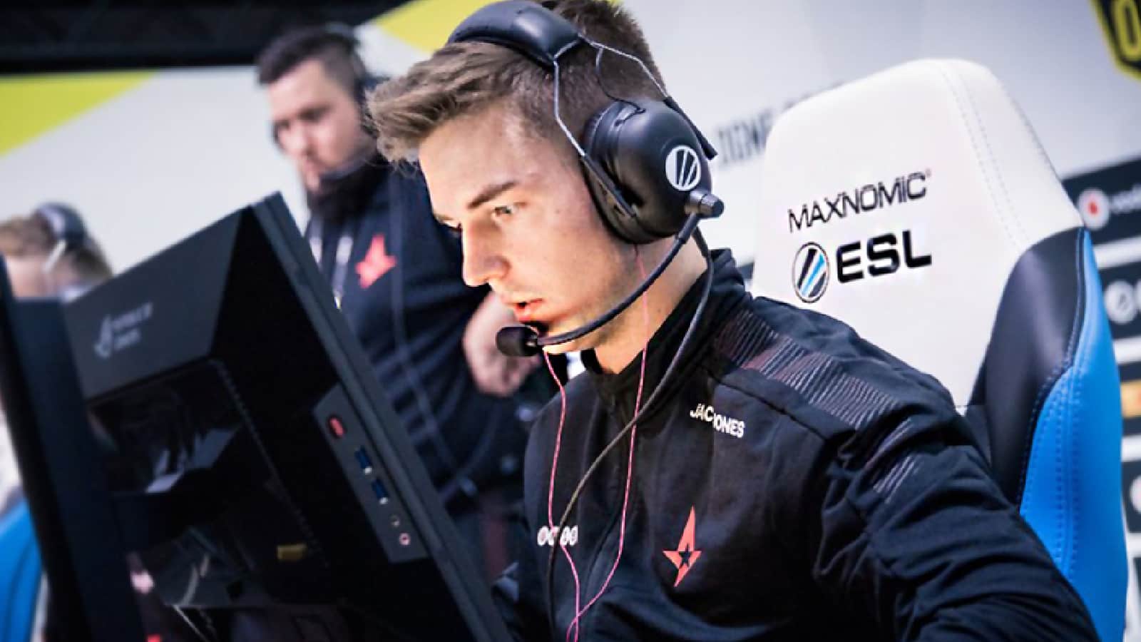 Dev1ce leaves Astralis to join NiP in shock move reportedly worth $1  million - Dexerto