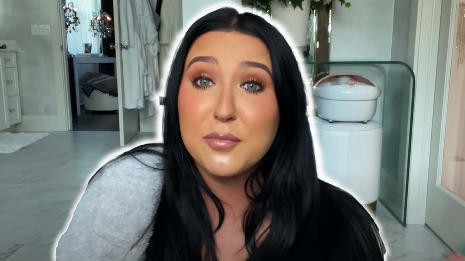 Jaclyn Hill begs Instagram trolls to stop 'awful' comments: “I'm