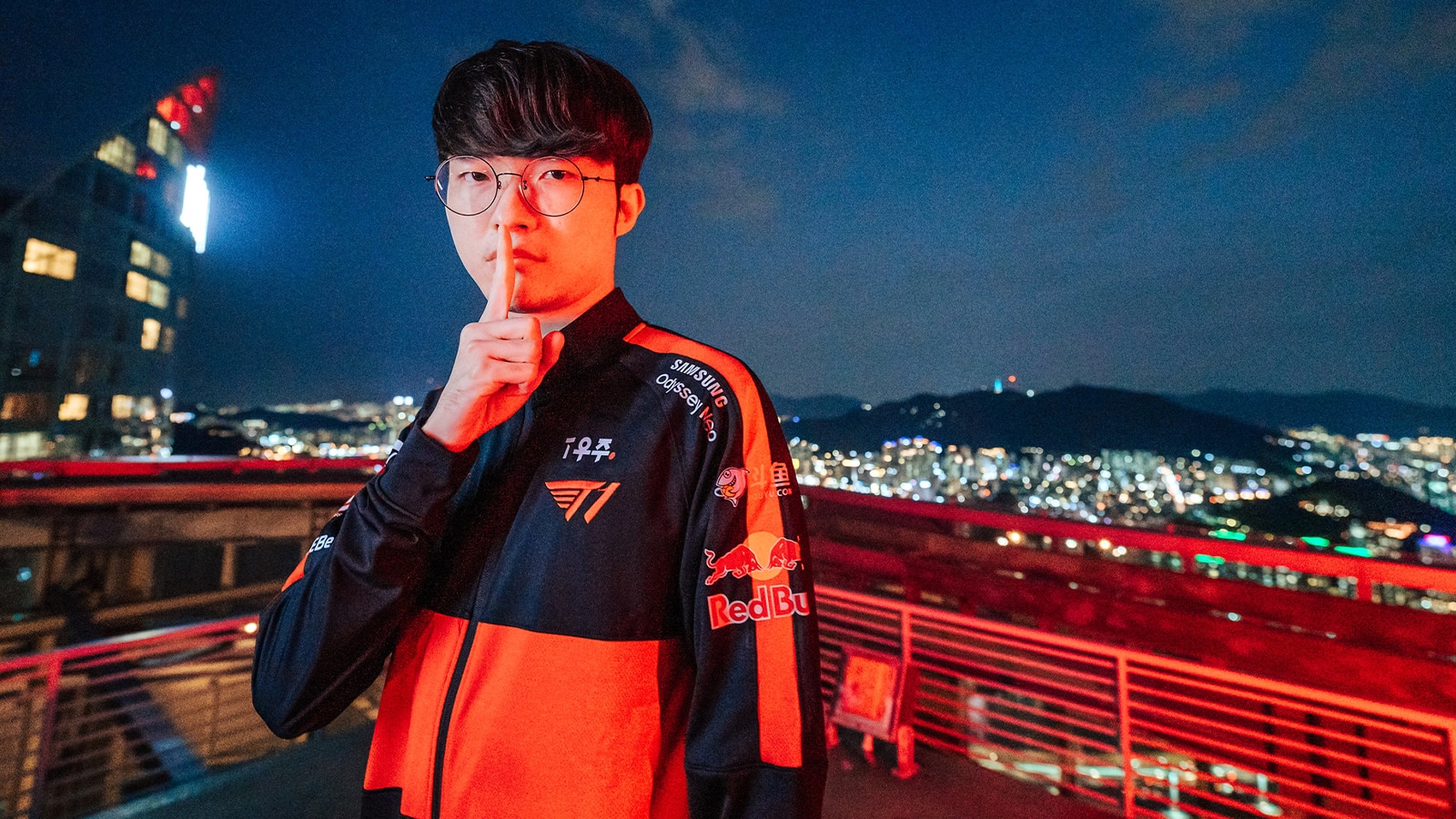 LoL prodigy Faker extends T1 contract by 2025 season – Egaxo