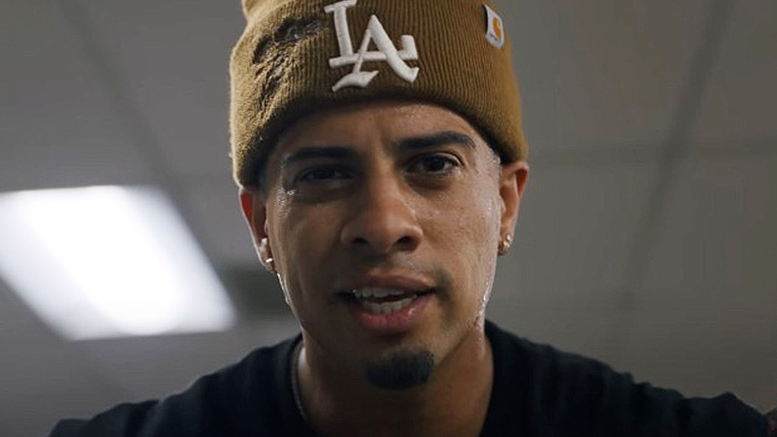 Austin McBroom teases new fight date as AnEsonGib boxing match officially postponed