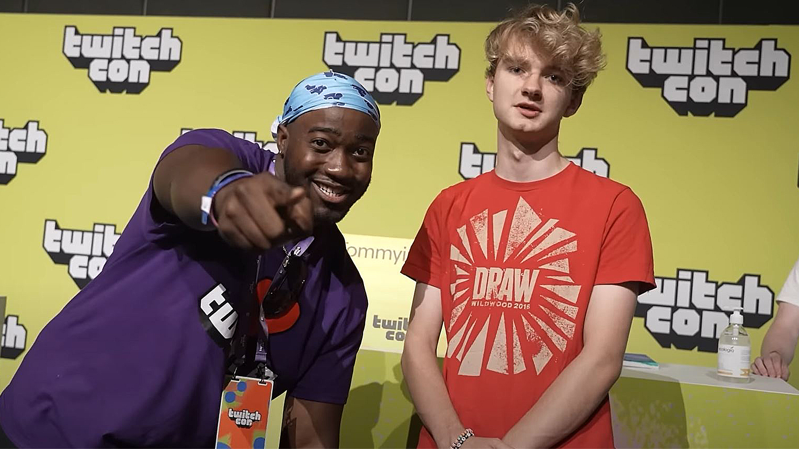 Tommyinnit urges fans to stop 'harassing' stranger who roasted his  Minecraft outfit - Dexerto