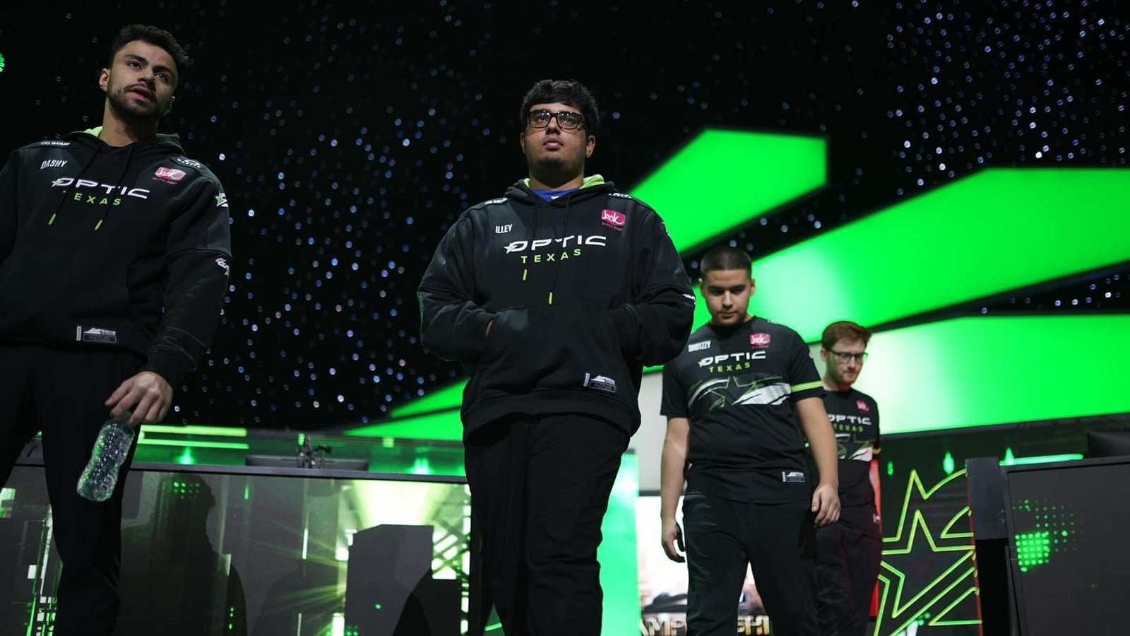 Should OpTic Texas make roster moves in CDL offseason before Modern Warfare 2?