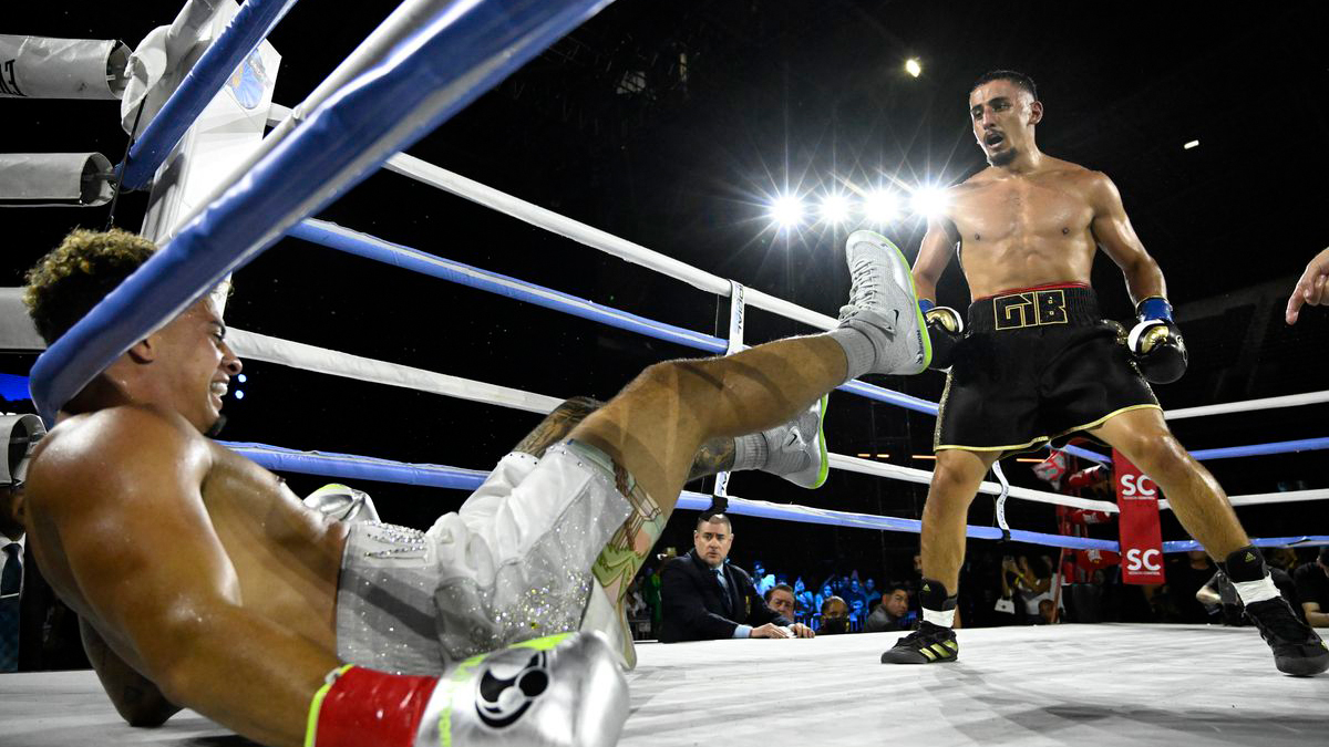 Ethan Klein slams Austin McBroom boxing event as “financial disaster”