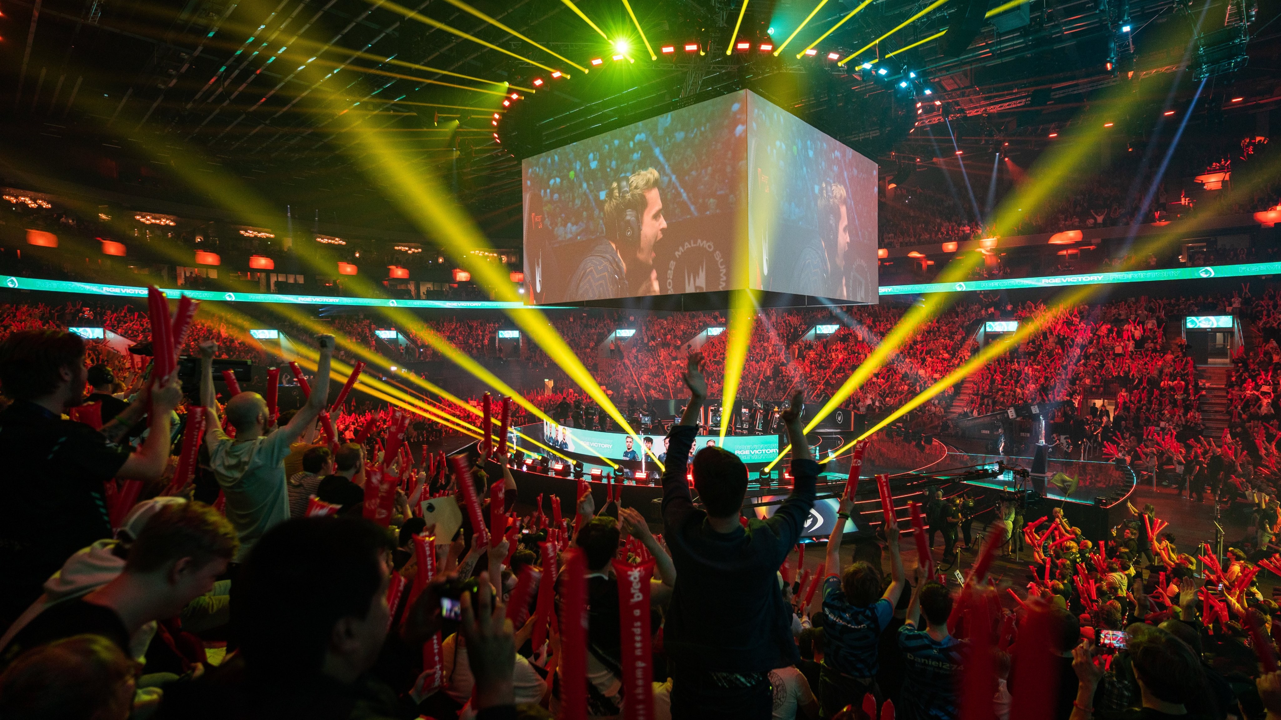 Big changes coming to international LoL esports events in 2023 