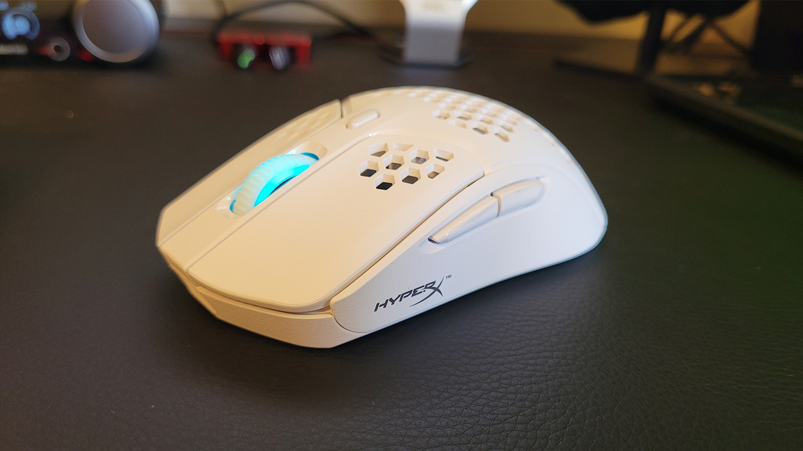 HyperX Pulsefire Haste Wireless review Near perfection Dexerto