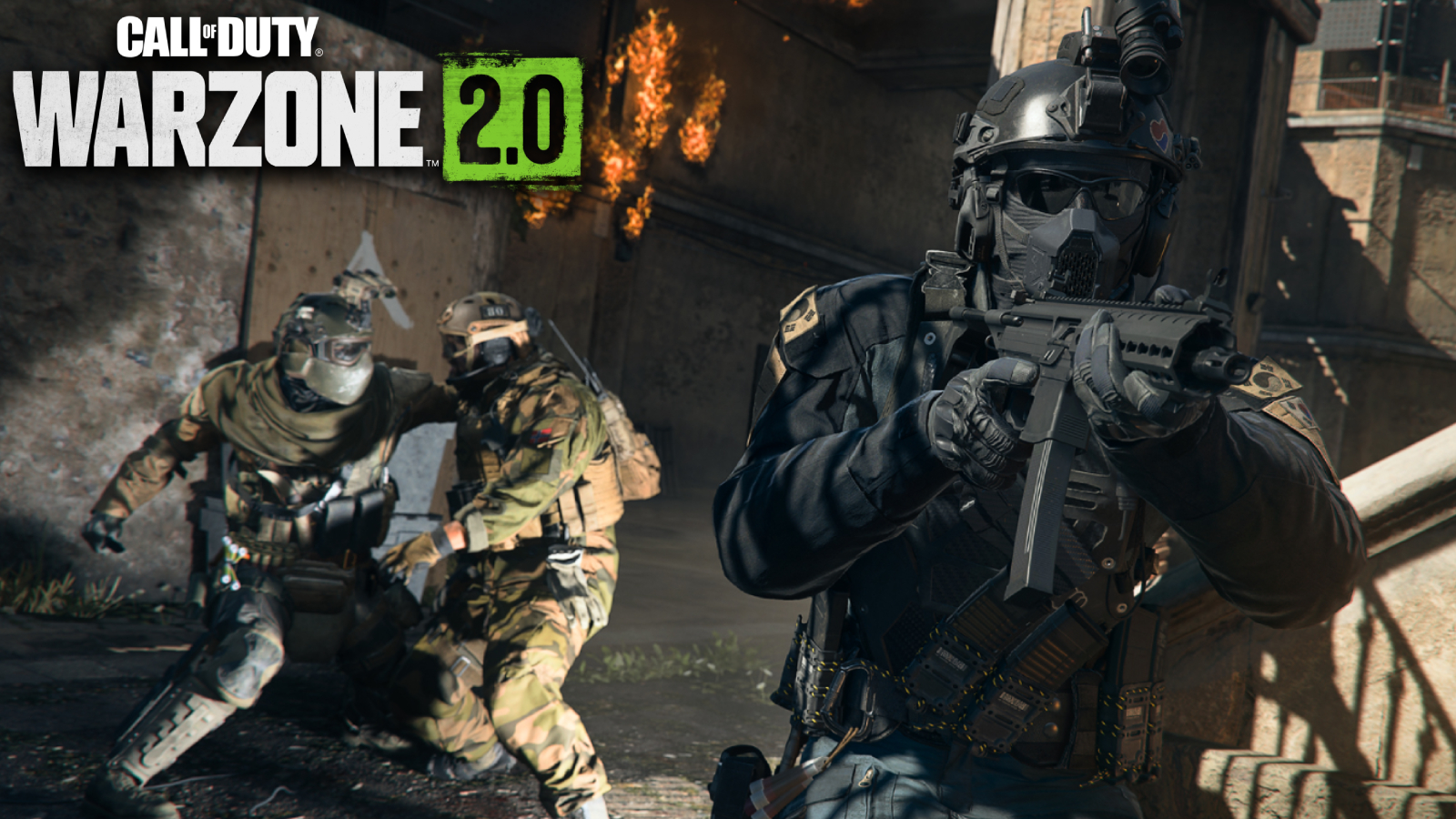 Seorang pengendali menunjuk pistol dan dua pemain yang berjuang di Warzone 2