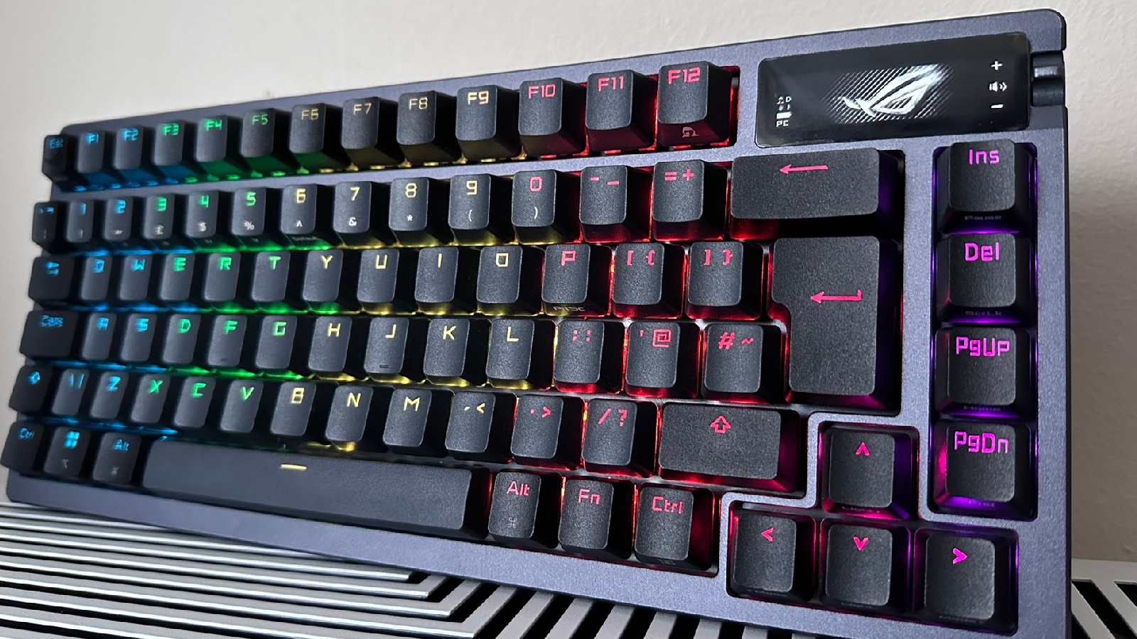 Asus ROG Azoth review: better than my custom gaming keyboard