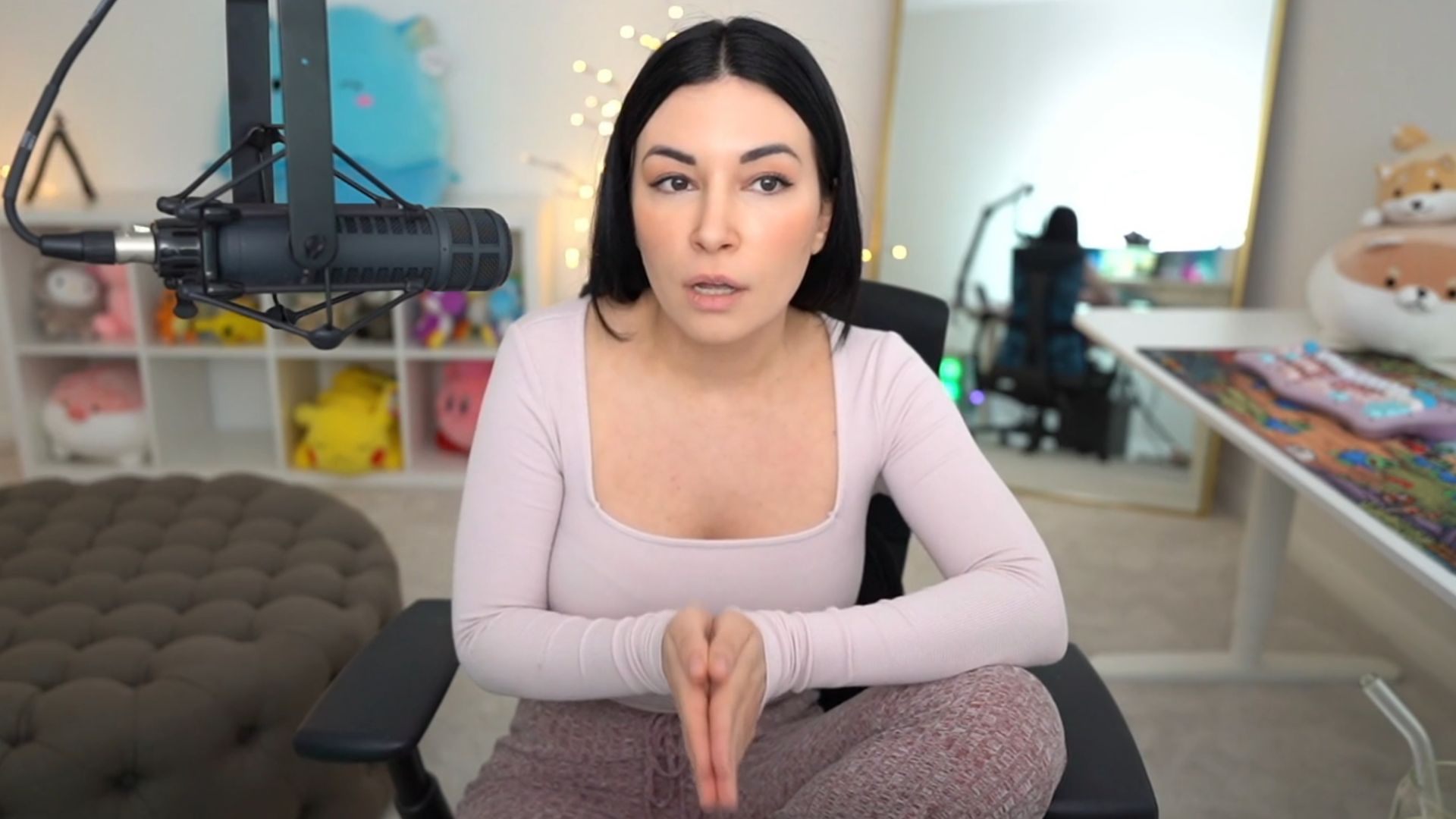 I just worry about her: Alinity reacts to JustAMinx drama 