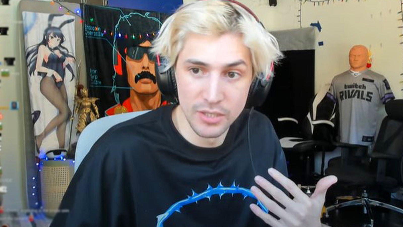 xQc has just signed a non exclusive deal with Kick that sees The Juicer bringing home over 70 million dollars alongside his Twitch streams.