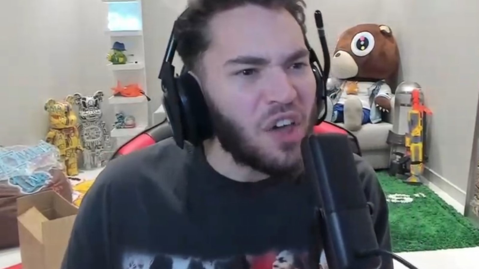 Adin Ross called out for allegedly forcing women to abort his children