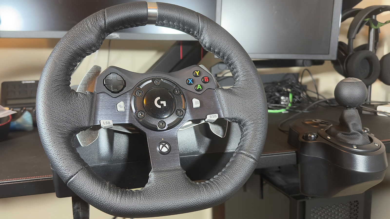 Forza Motorsport with Logitech G920/G923 + Driving Force Shifter