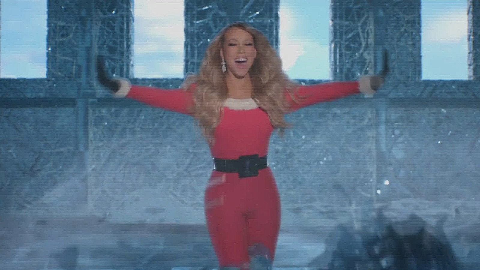 Mariah Carey goes mega-viral with TikTok video “defrosting” for ...