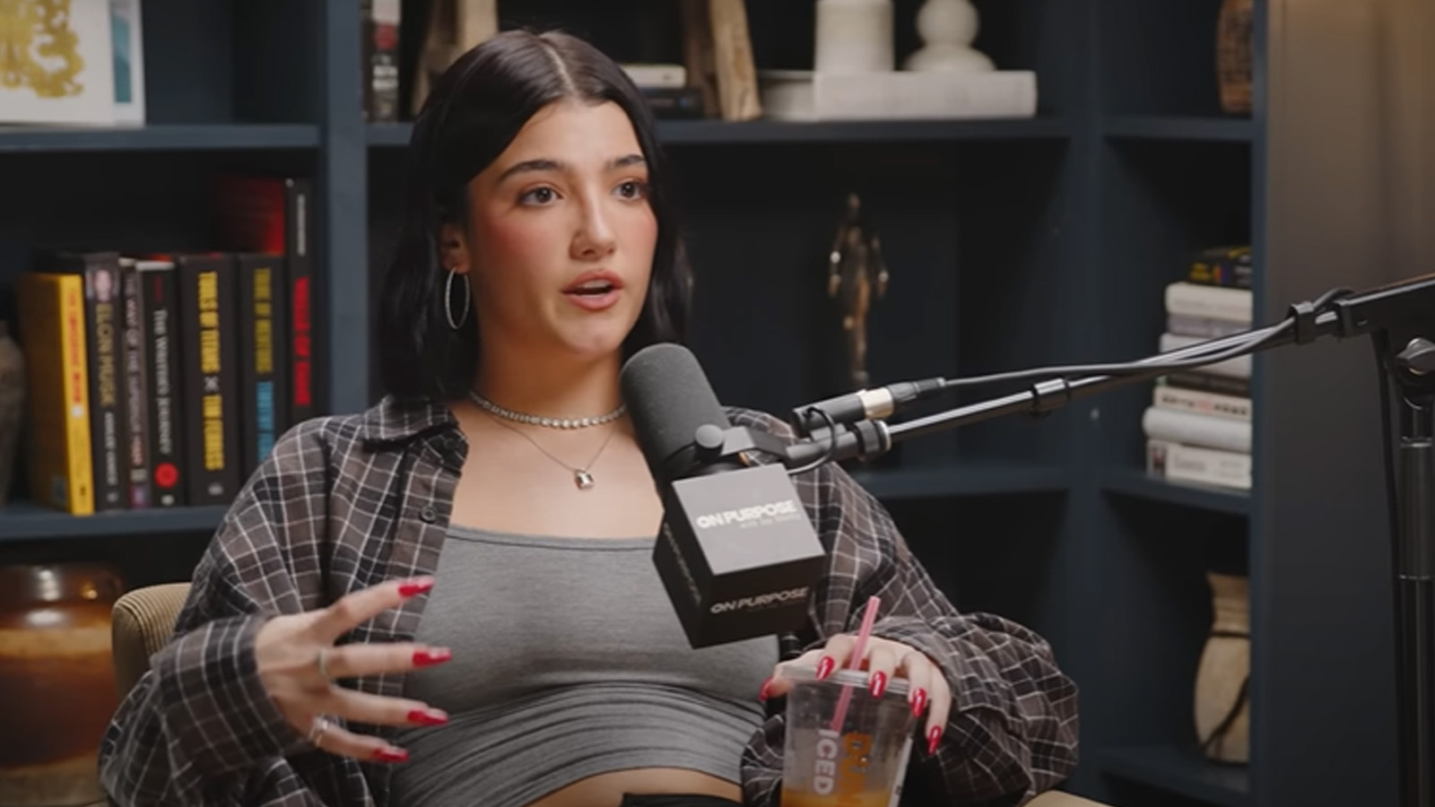 Charli Damelio Reveals She Felt Terrible After Hitting 100 Million Followers On Tiktok Dexerto