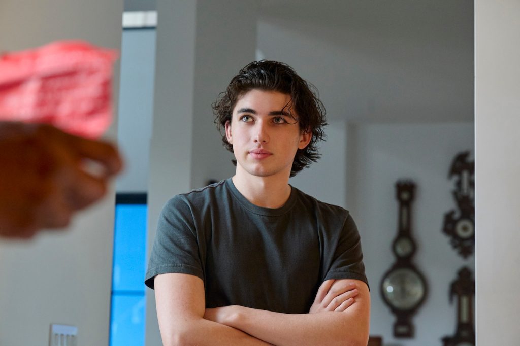 Meet the Leave the World Behind Cast: A Look at the Actors and Characters