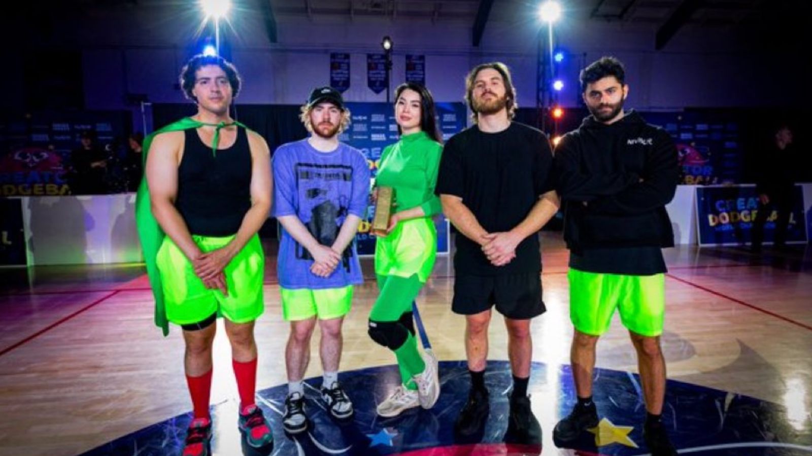 People Playing With Colored Balls On Gymnasiums Background, Ball Game  Gymnasium Dodgeball, Hd Photography Photo, Ball Background Image And  Wallpaper for Free Download