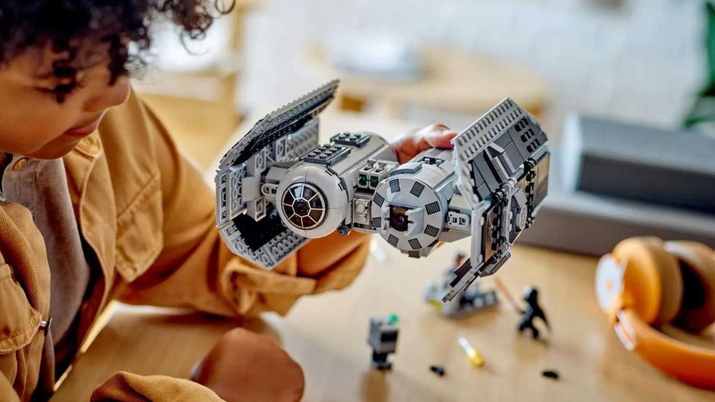 Expanding Savings on LEGO Star Wars at Walmart: Unveiling Discounts on Mandalorian Helmet, TIE Bomber & More