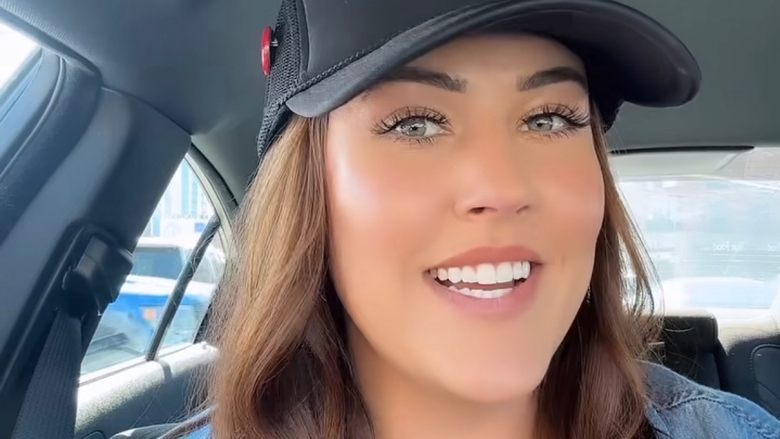 Love Is Blind star Chelsea Blackwell pleads with Taylor Swift to stop