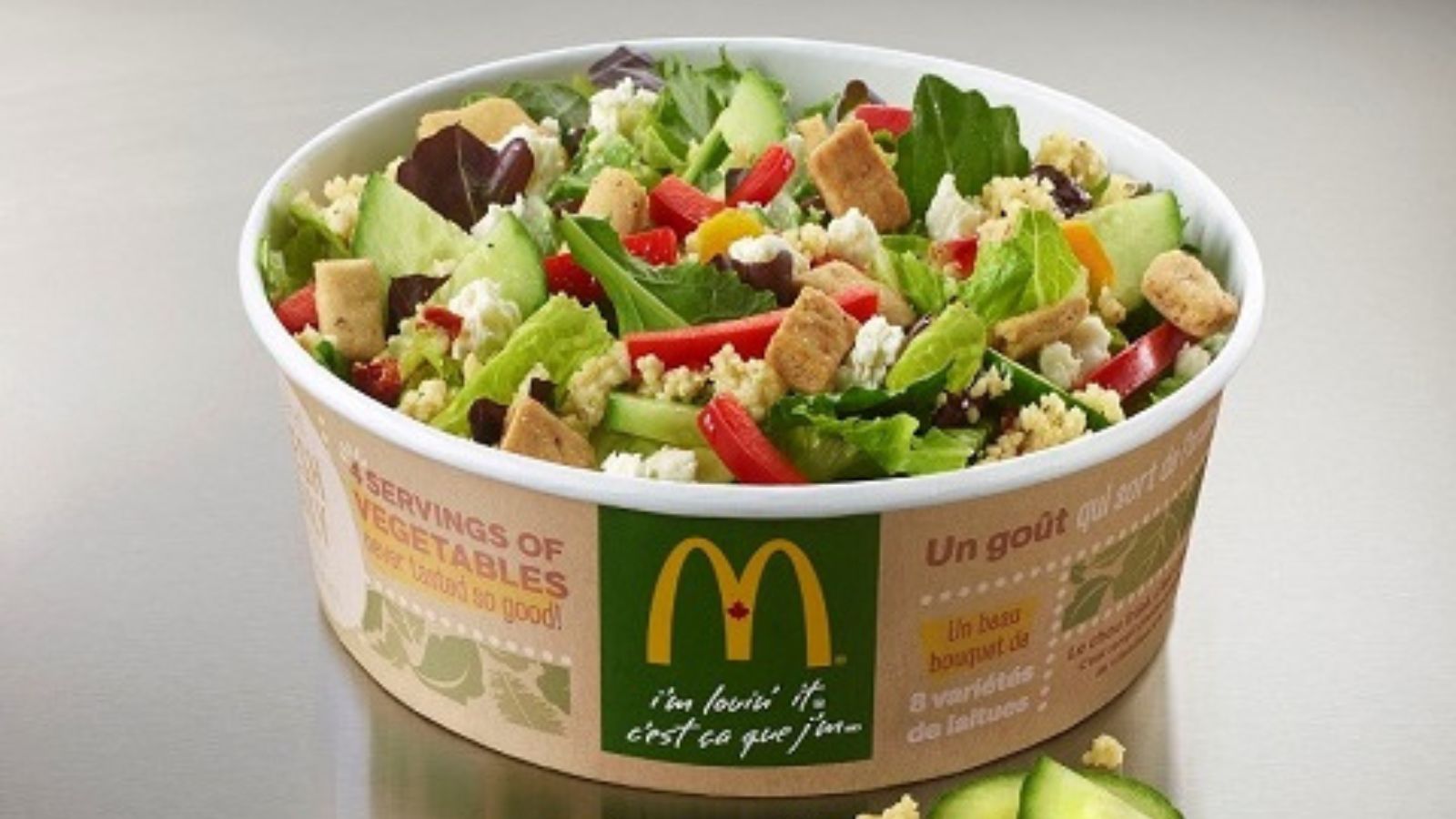 Экс-шеф McDonald’s объяснил, почему салаты убрали из меню в 2020 году