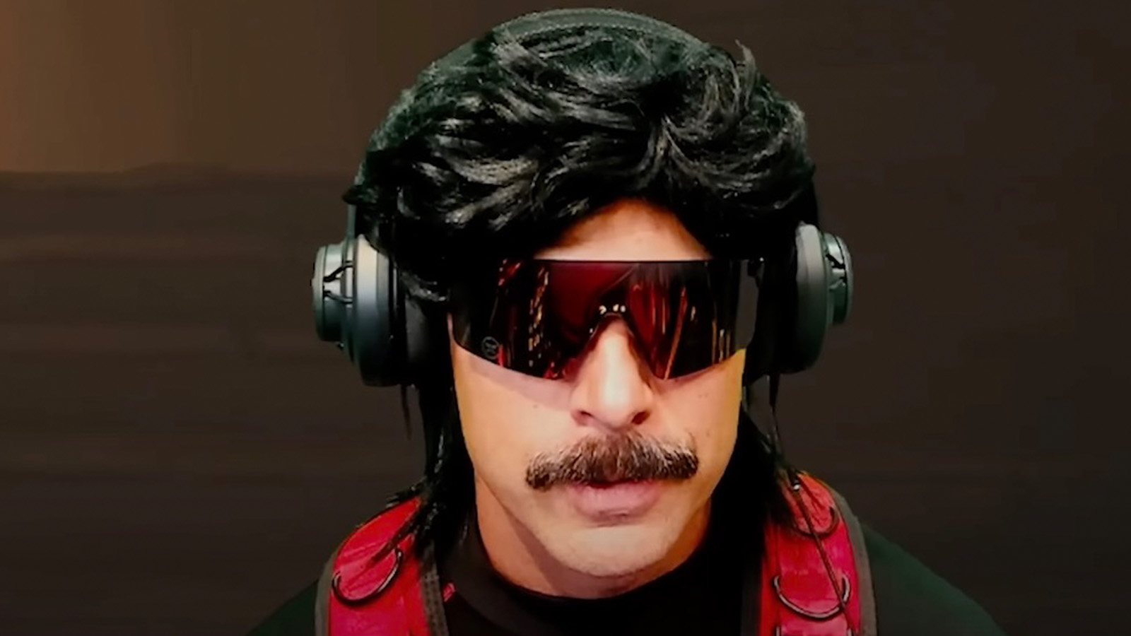 Dr Disrespect следует запретить на YouTube, говорит бывший руководитель YouTube Gaming