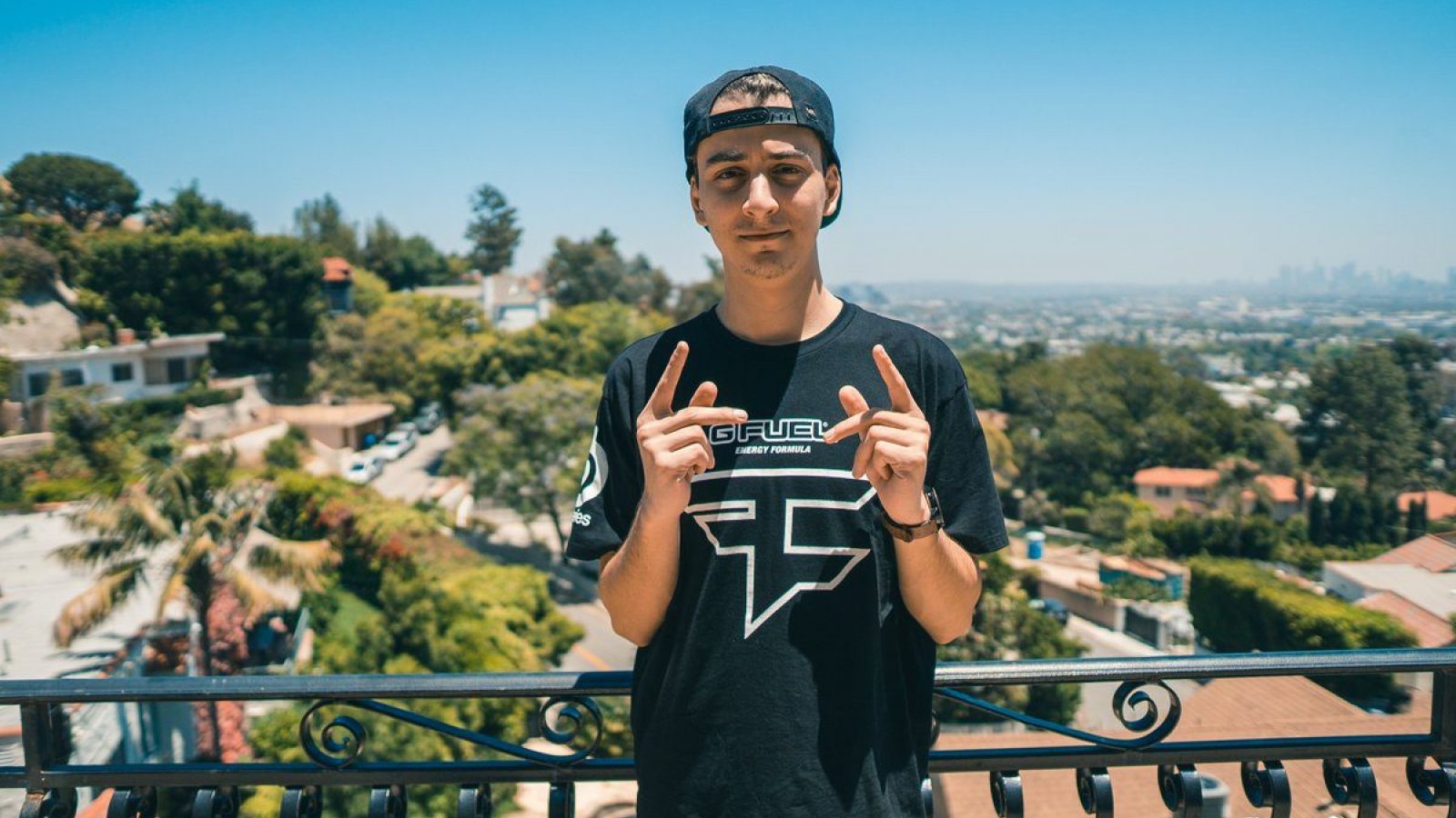 Does Cloak’s latest deal confirm a future without an esports
