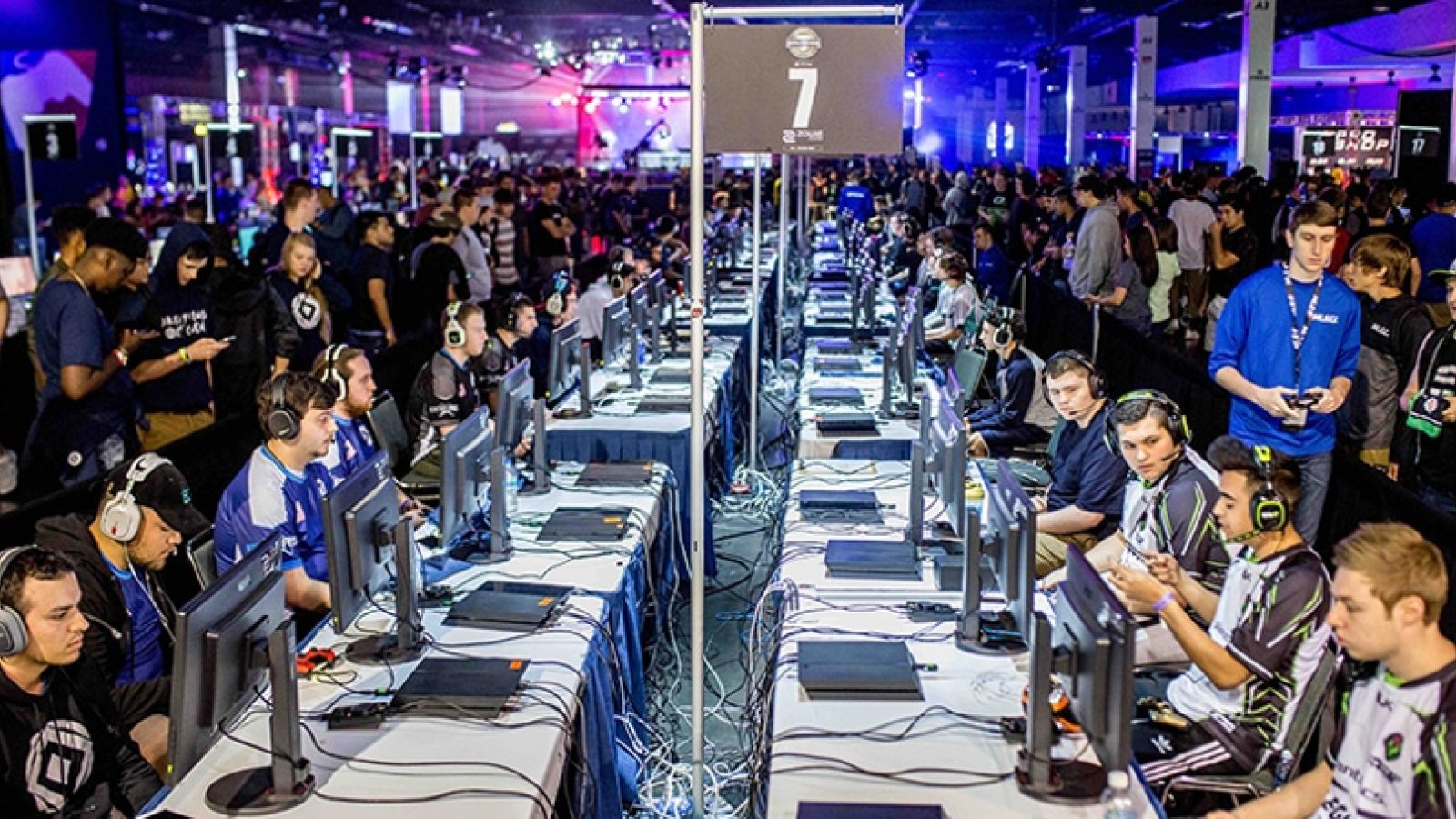 What does Call of Duty franchising mean for amateur players? Dexerto